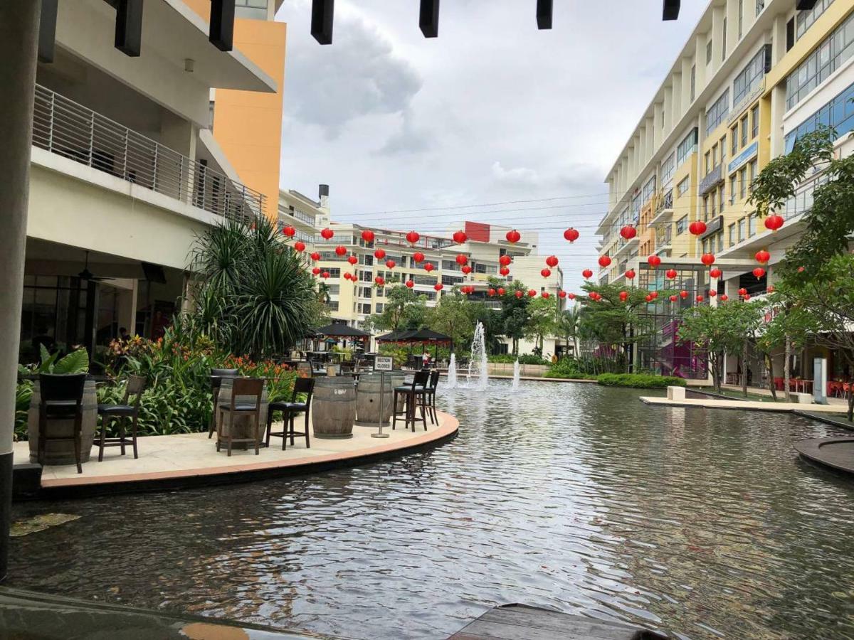 Setiawalk {Big Group}12Pax Wifi 2C'Park Ioi Sunway Subang Usj Apartment Puchong Luaran gambar